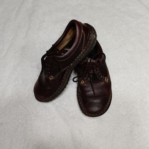 Brown Born W6540 Pebble Leather women's size 7